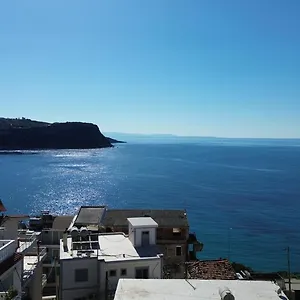 https://hari-rooms.albaniahotels.org